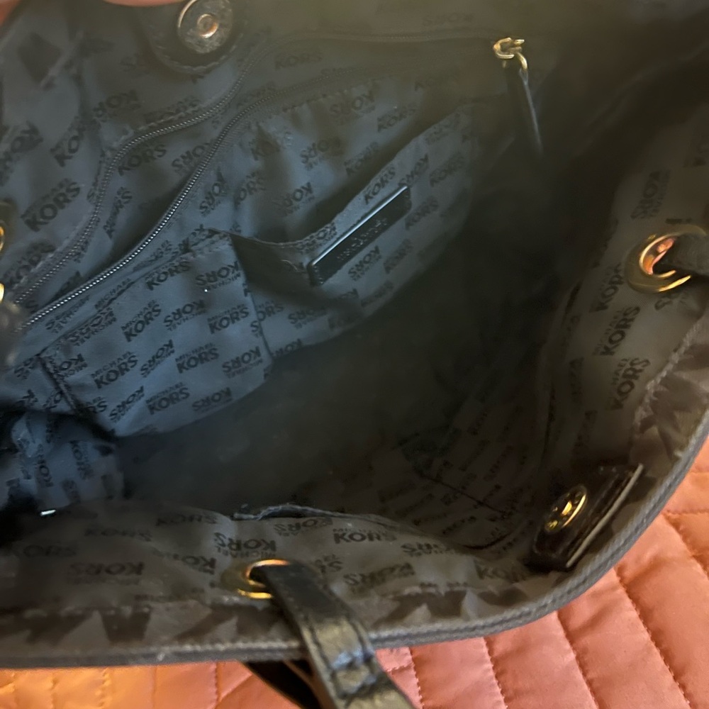 Black Handbag with Gold Accents - Picture 3 of 4
